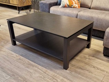 Table basse en céramique