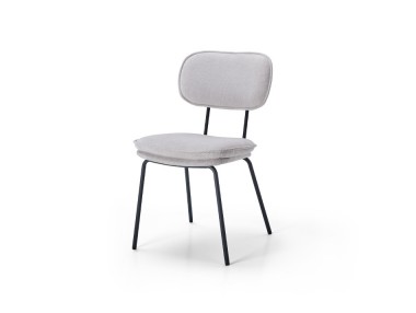 CHAISE