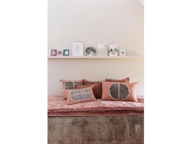 Coussin brodé Yaël