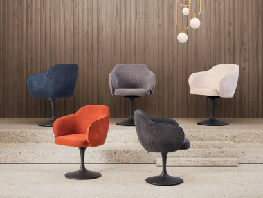 CHAISE PIVOTANTE PIED...