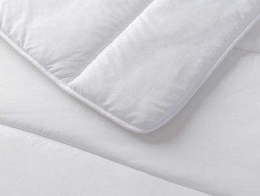 COUETTE ACTIVE 250 G/M2