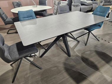 Table céramique