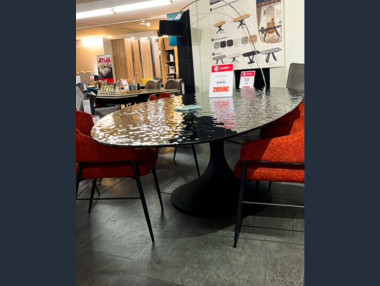 Table de repas en verre