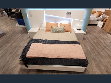 Lit complet avec matelas et...