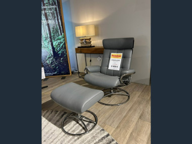 Ensemble fauteuil + pouf...