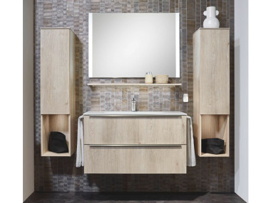 SALLE DE BAIN ASPECT BOIS...