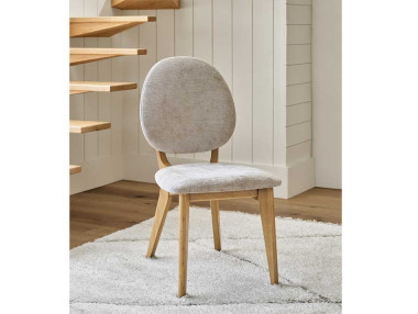 CHAISE ALVA