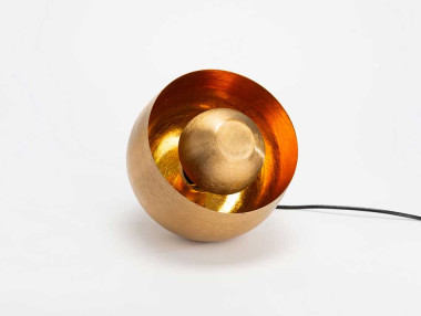 LAMPE DE TABLE