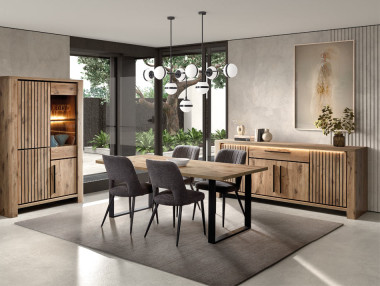 ENFILADE AVEC PORTES...