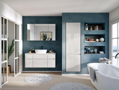 SALLE DE BAIN LAQUÉE...