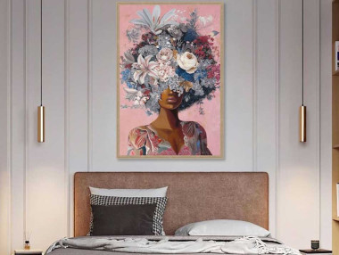 FEMME COIFFÉE DE FLEURS 26146