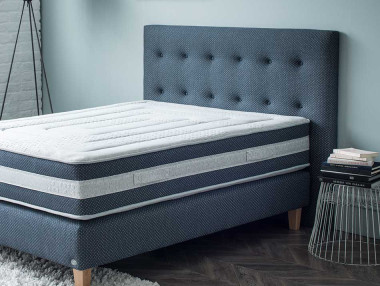 ELÉGANCE CAPITONNÉE