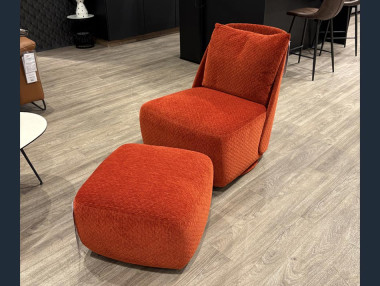 FAUTEUIL KING PIVOTANT + POUF