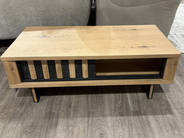 TABLE BASSE AVEC PORTE...