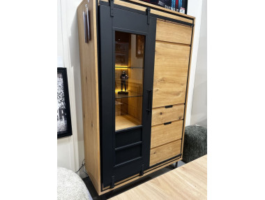 VITRINE AVEC ECLAIRAGE