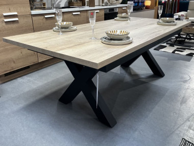 TABLE 3 ALLONGES