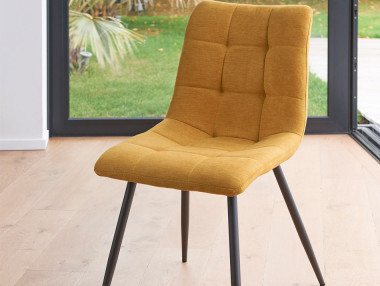CHAISE