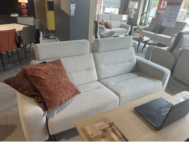 CANAPE ARTICULE AVEC POUF...