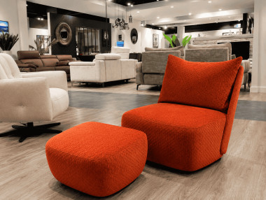 FAUTEUIL AVEC POUF