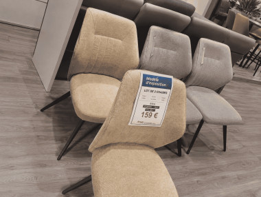LOT 2 CHAISES