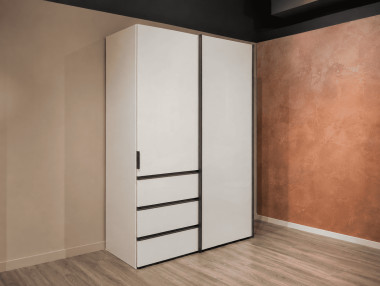 ARMOIRE