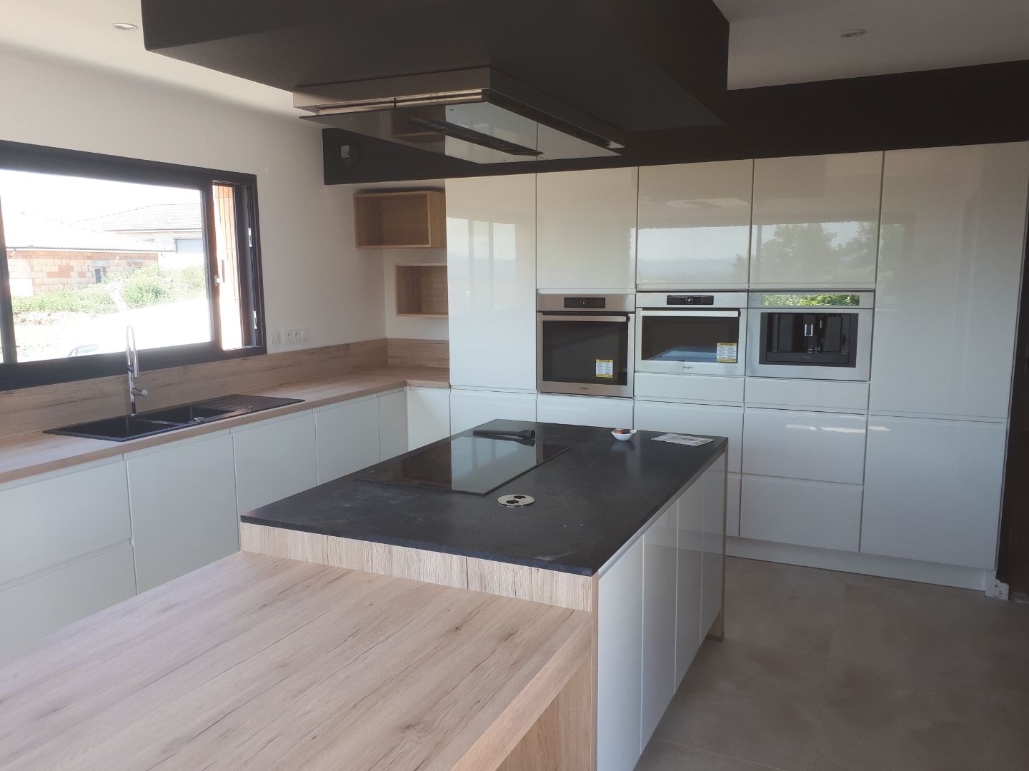 Atlas Home conçoit et installe des cuisines équipées à Annonay